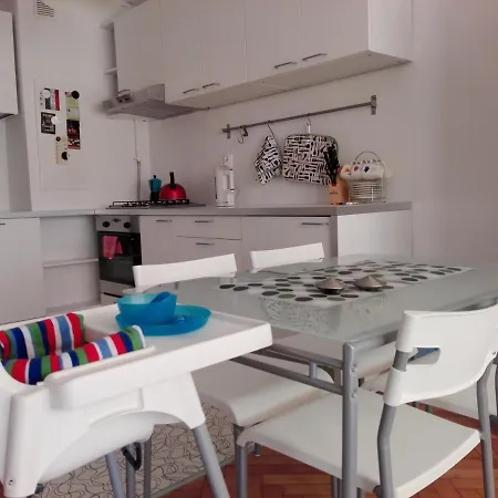 Apartment Center *